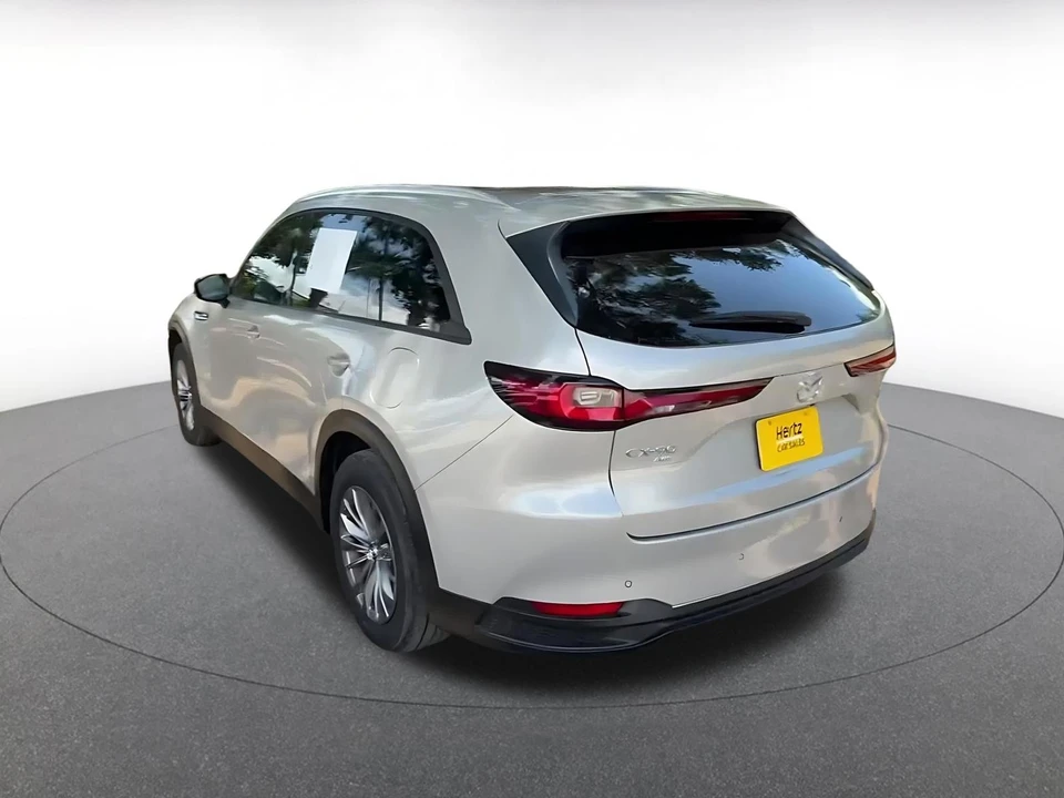 2025 Mazda CX-90 - Image 11 of 31