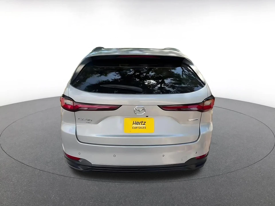 2025 Mazda CX-90 - Image 12 of 31