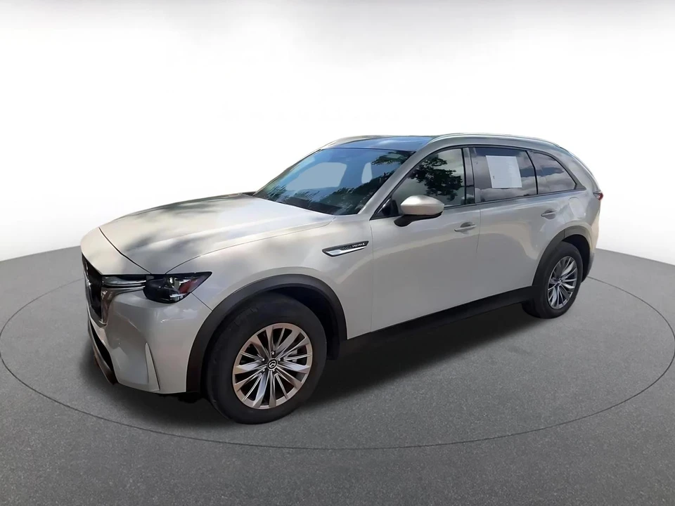 2025 Mazda CX-90 - Image 9 of 31