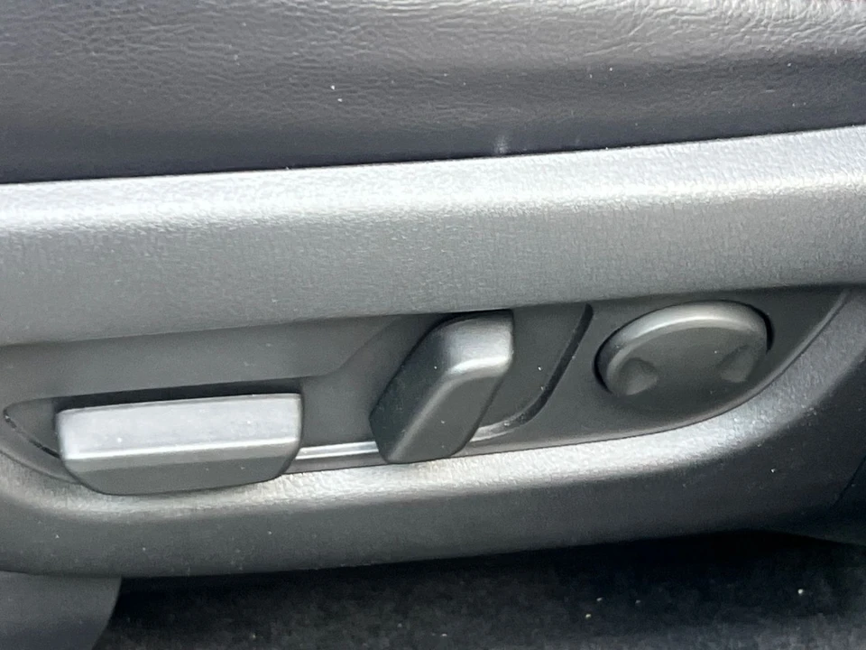 2025 Mazda CX-90 - Image 16 of 31