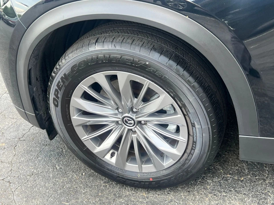 2025 Mazda CX-90 - Image 25 of 31