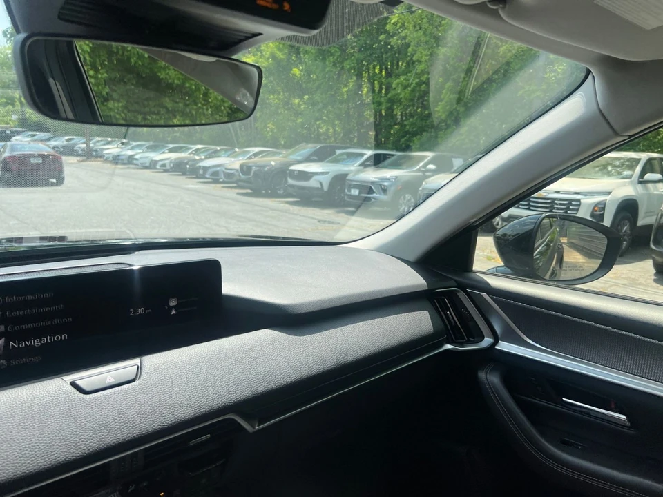 2025 Mazda CX-90 - Image 30 of 31