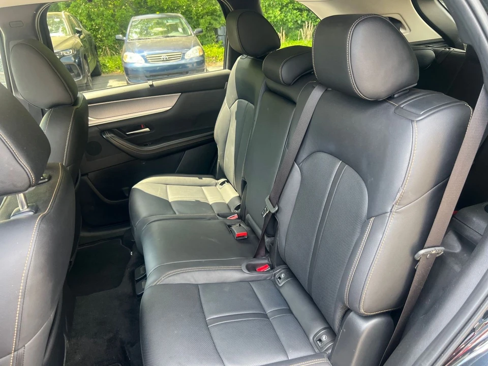 2025 Mazda CX-90 - Image 20 of 31