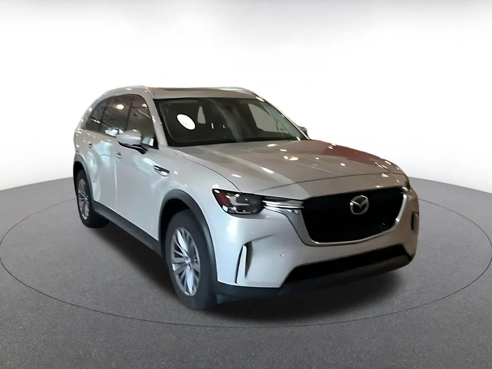2025 Mazda CX-90 - Image 3 of 31