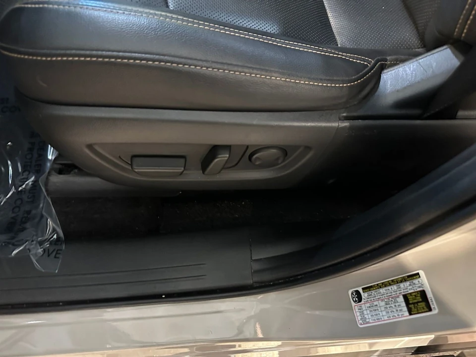 2025 Mazda CX-90 - Image 20 of 31
