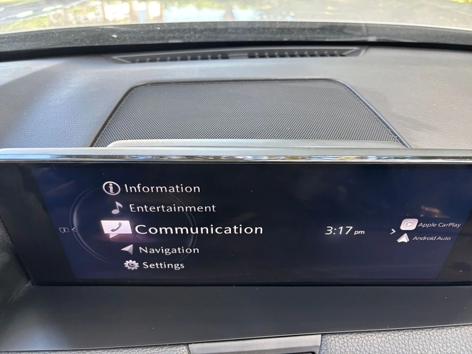2025 Mazda CX-90 - Image 18 of 31