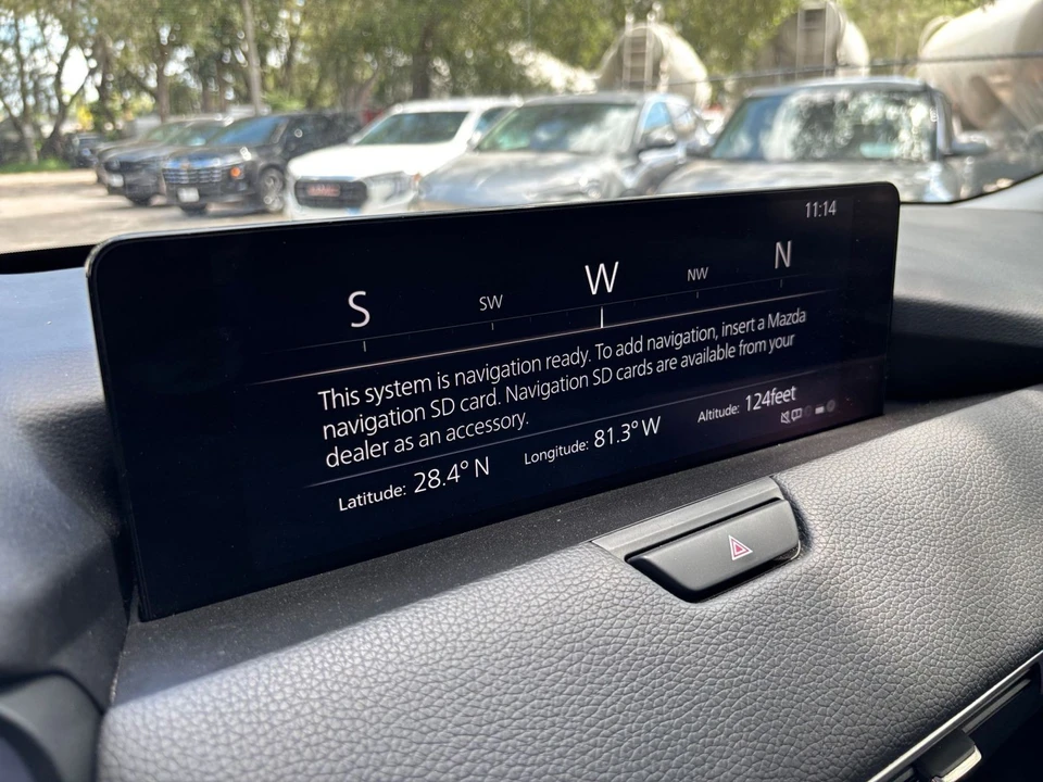 2025 Mazda CX-90 - Image 22 of 31