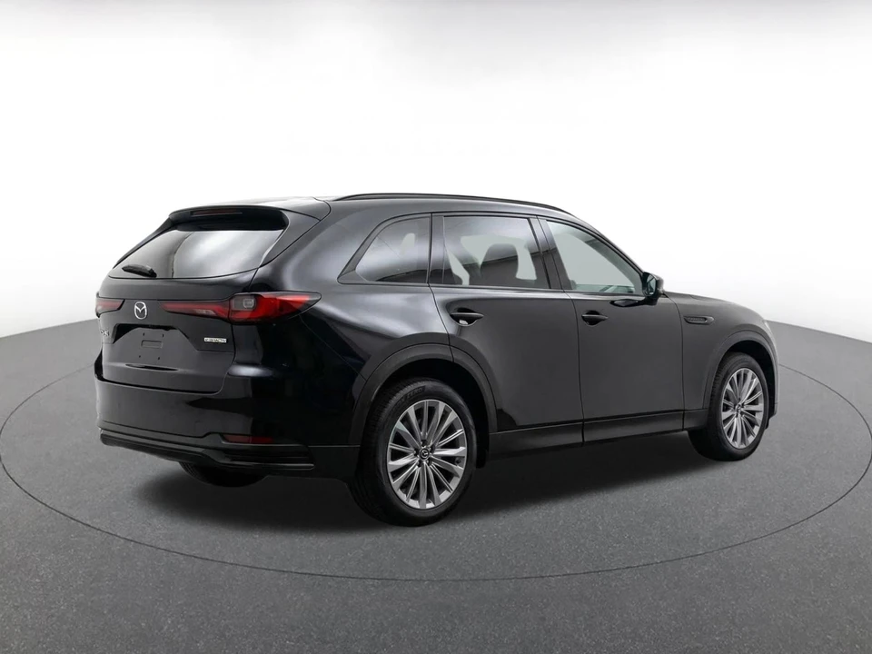 2025 Mazda CX-90 - Image 8 of 18
