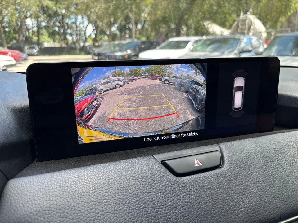 2025 Mazda CX-90 - Image 30 of 31