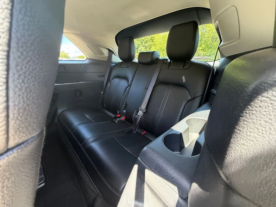 2025 Mazda CX-90 - Image 29 of 31