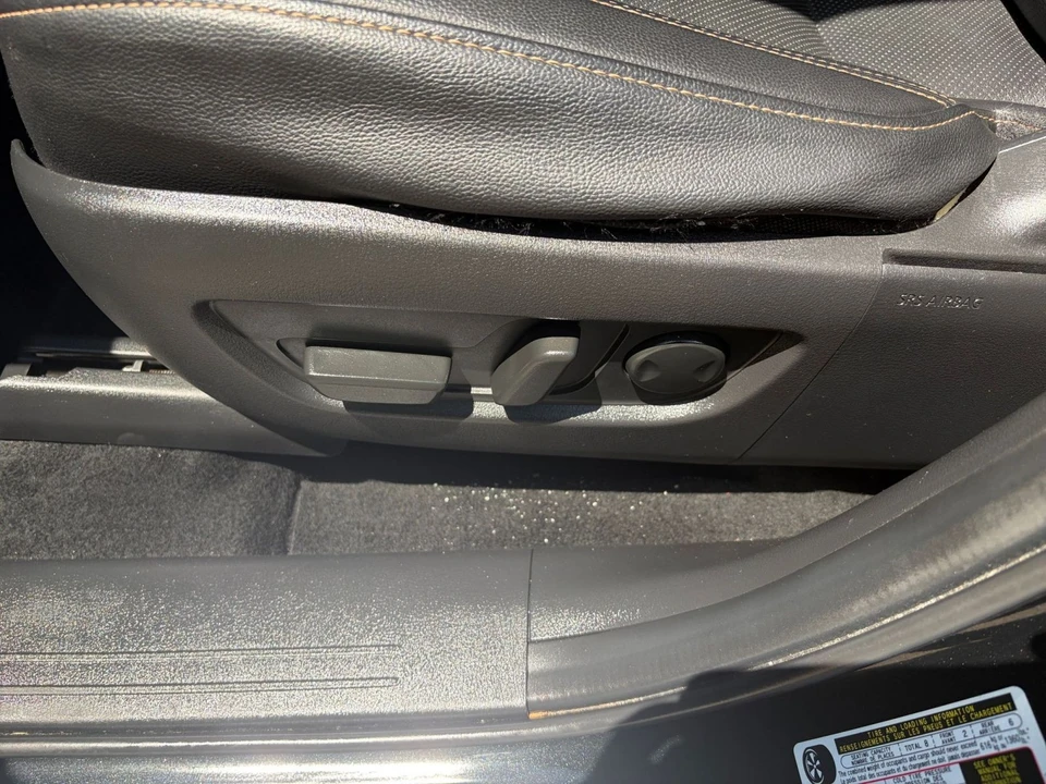2025 Mazda CX-90 - Image 21 of 31