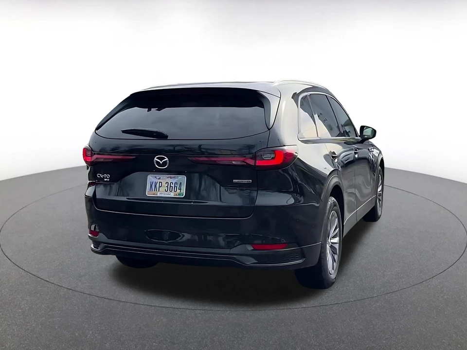 2025 Mazda CX-90 - Image 10 of 31