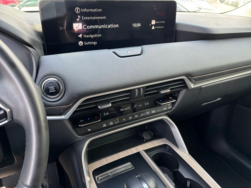 2025 Mazda CX-90 - Image 19 of 31