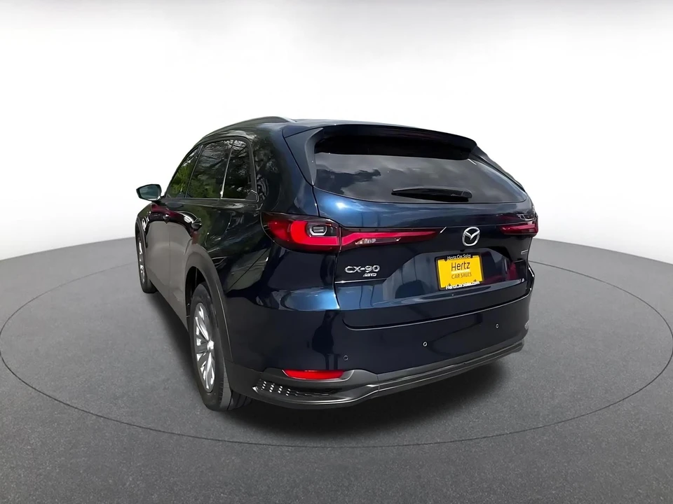 2025 Mazda CX-90 - Image 13 of 31