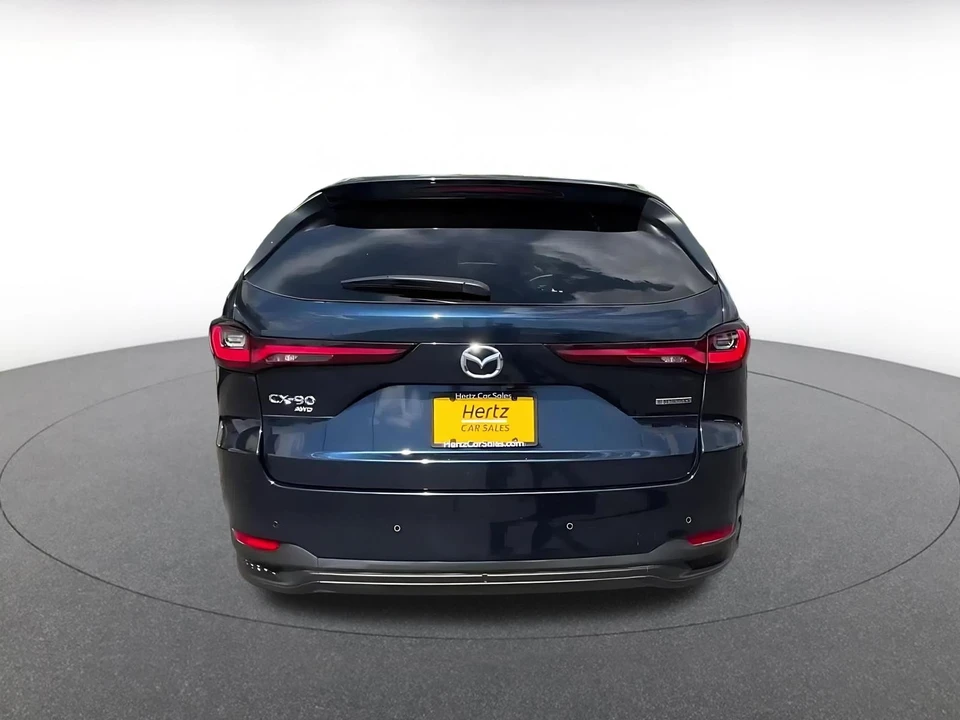 2025 Mazda CX-90 - Image 14 of 31