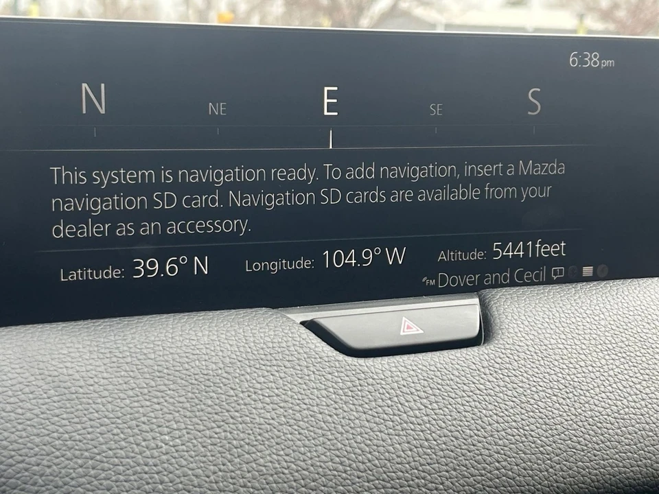 2025 Mazda CX-90 - Image 16 of 31
