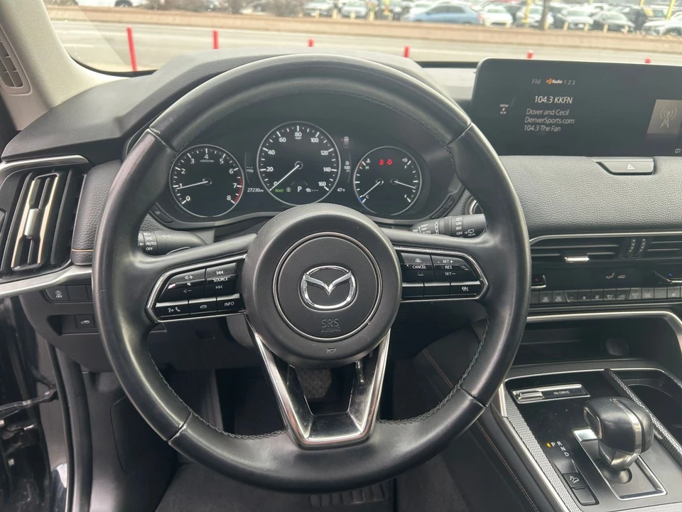 2025 Mazda CX-90 - Image 27 of 31