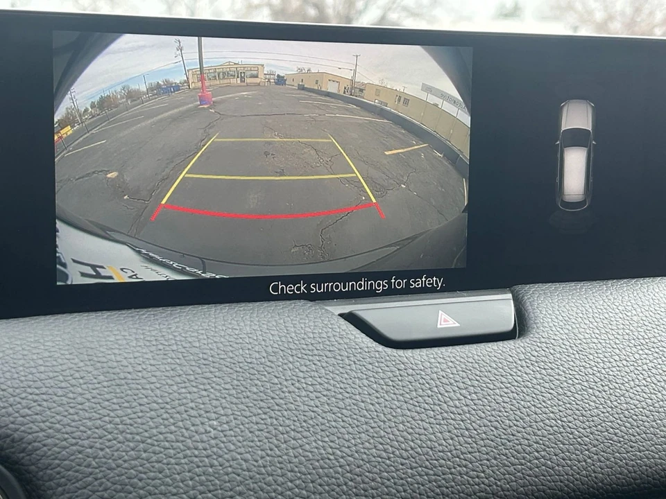 2025 Mazda CX-90 - Image 24 of 31