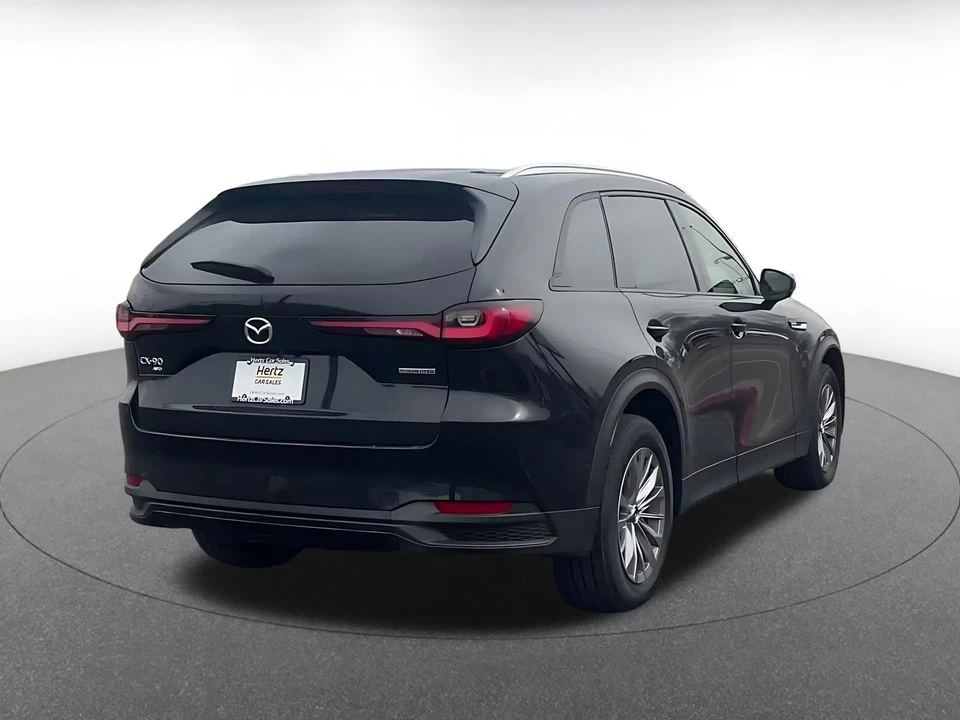 2025 Mazda CX-90 - Image 13 of 31