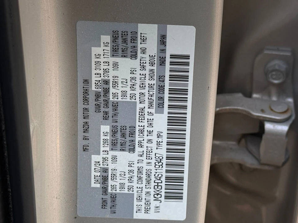 2025 Mazda CX-90 - Image 24 of 31