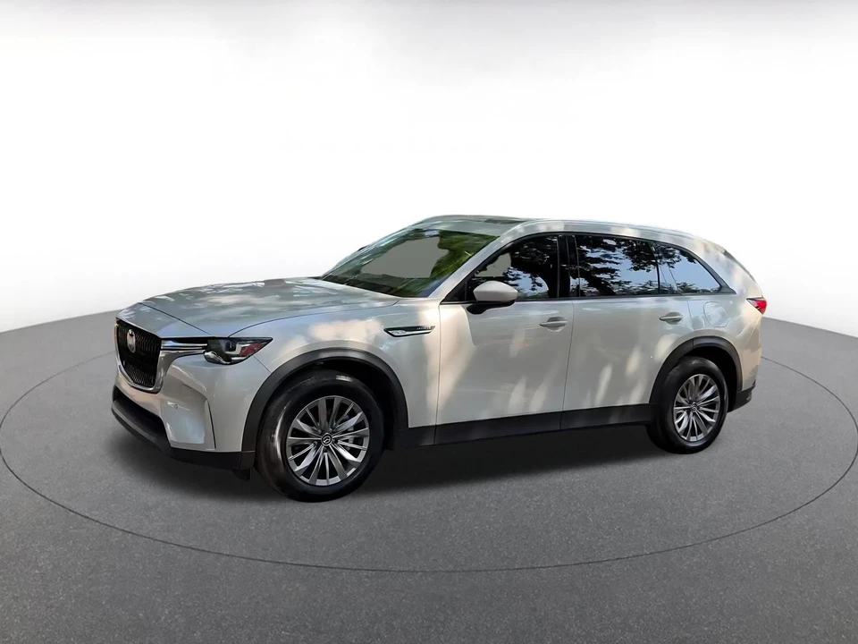 2025 Mazda CX-90 - Image 7 of 31
