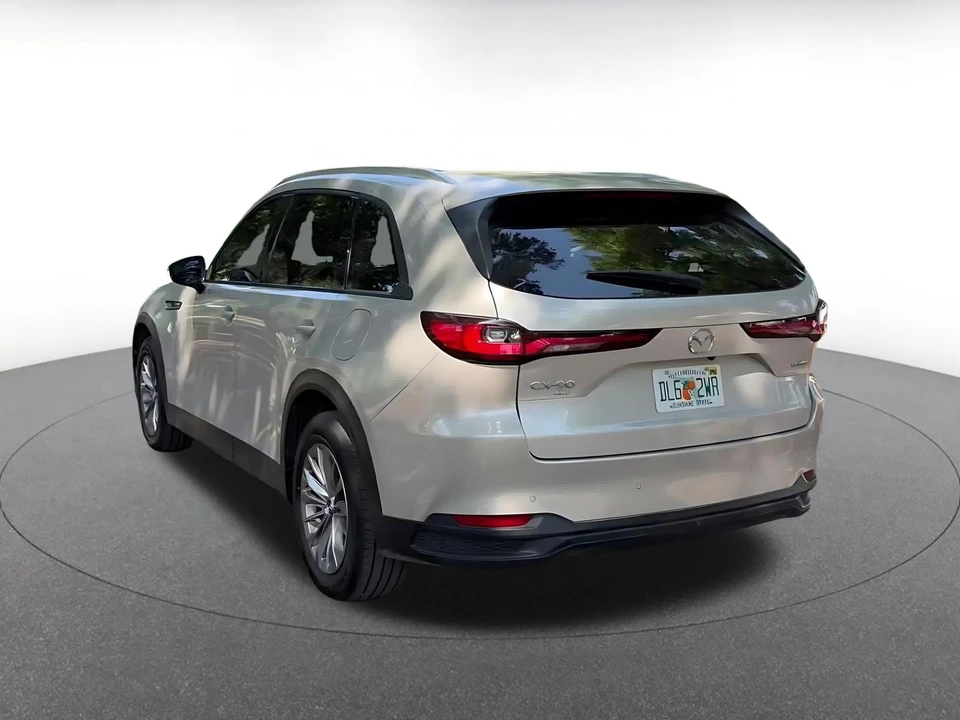 2025 Mazda CX-90 - Image 11 of 31