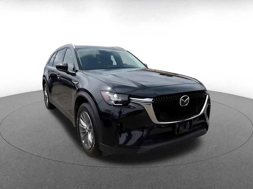 2025 Mazda CX-90 - Image 3 of 31