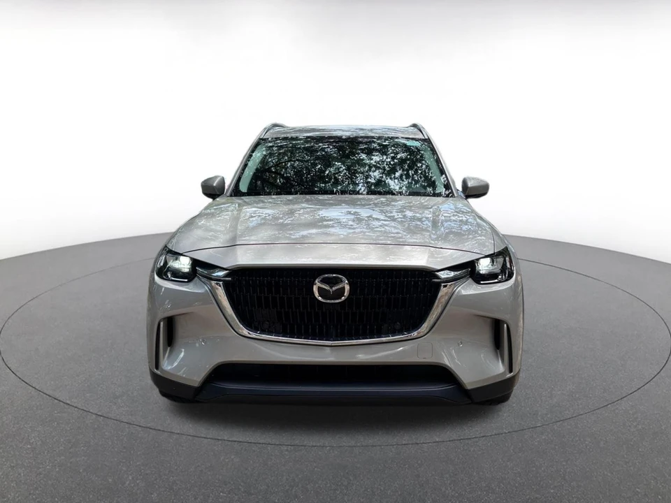 2025 Mazda CX-90 - Image 2 of 10