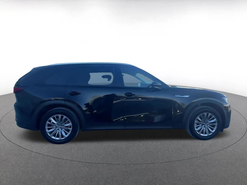 2025 Mazda CX-90 - Image 12 of 31