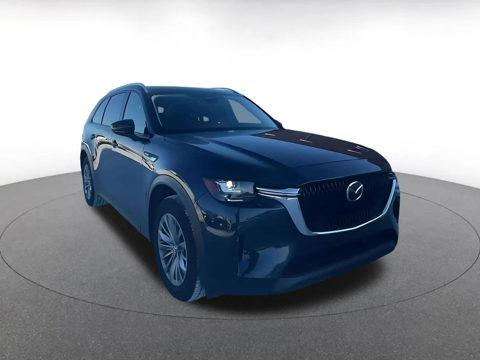 2025 Mazda CX-90 - Image 2 of 31