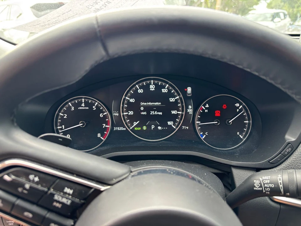 2025 Mazda CX-90 - Image 19 of 24