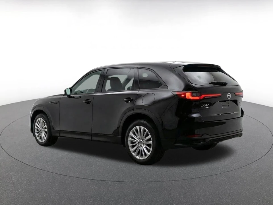 2025 Mazda CX-90 - Image 8 of 24