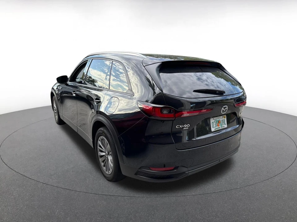 2025 Mazda CX-90 - Image 9 of 24