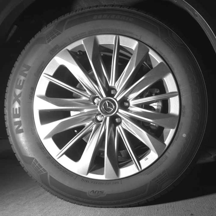 2025 Mazda CX-90 - Image 17 of 24