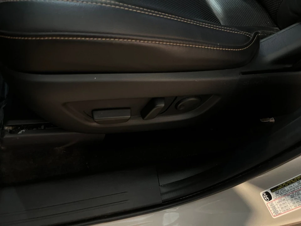 2025 Mazda CX-90 - Image 24 of 31