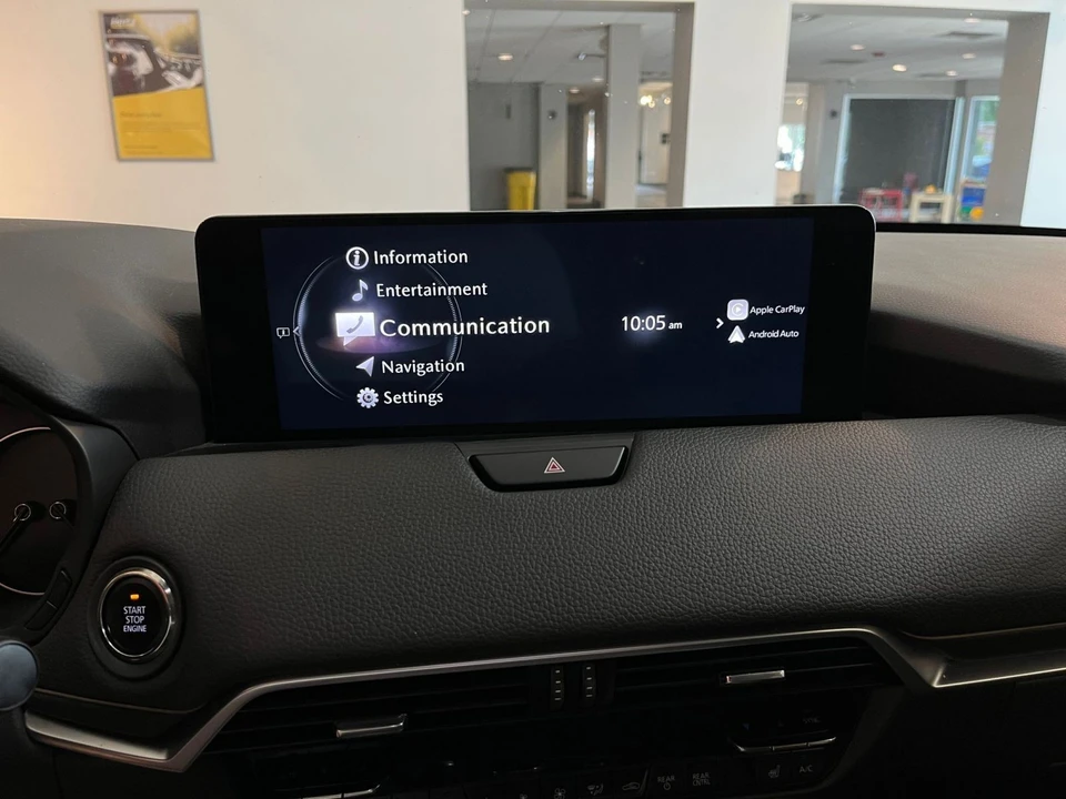 2025 Mazda CX-90 - Image 22 of 31