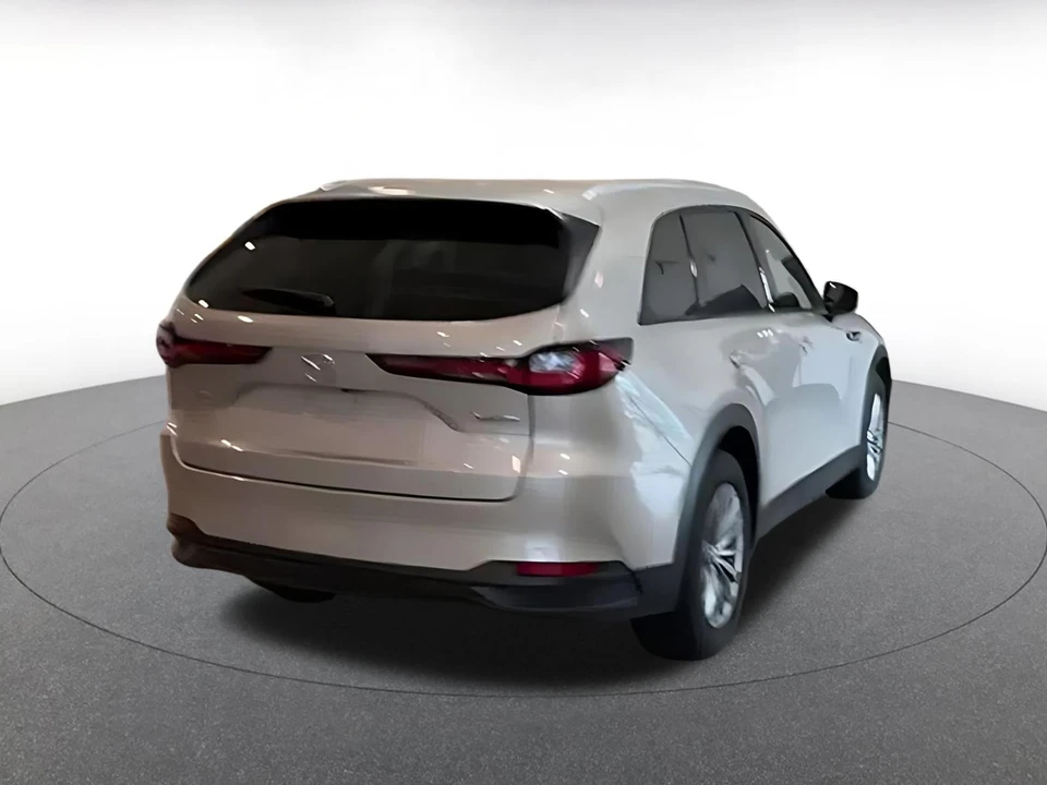 2025 Mazda CX-90 - Image 12 of 31
