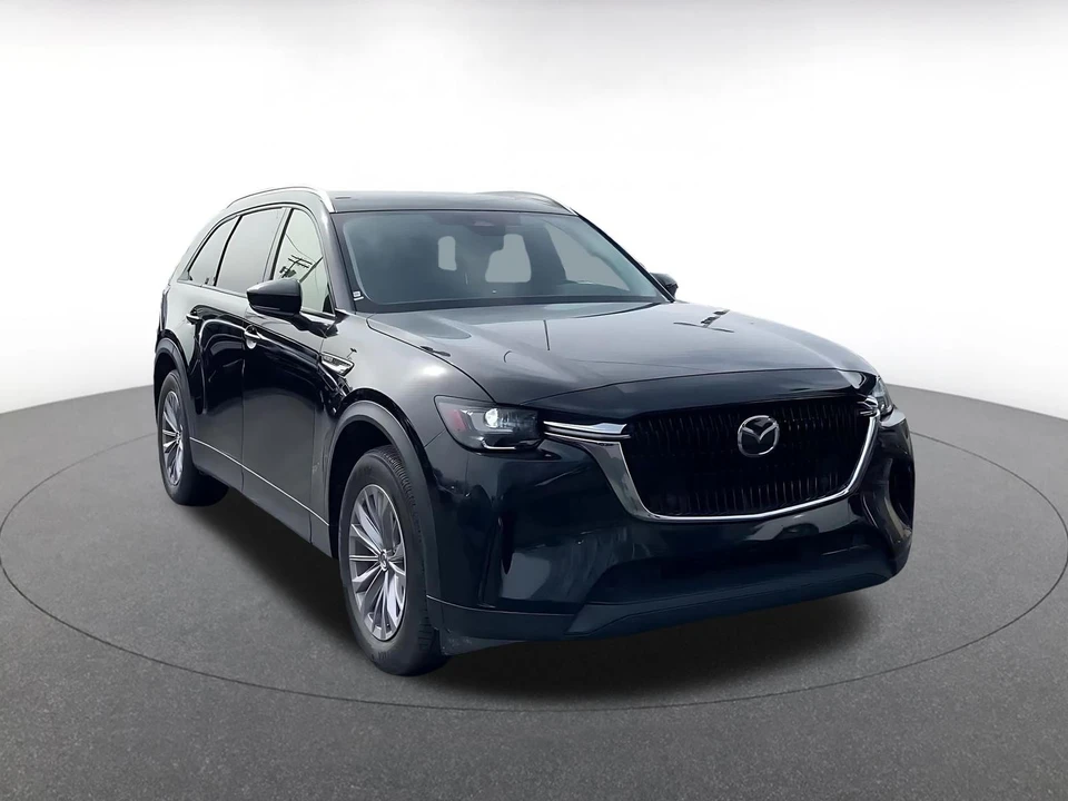 2025 Mazda CX-90 - Image 3 of 31