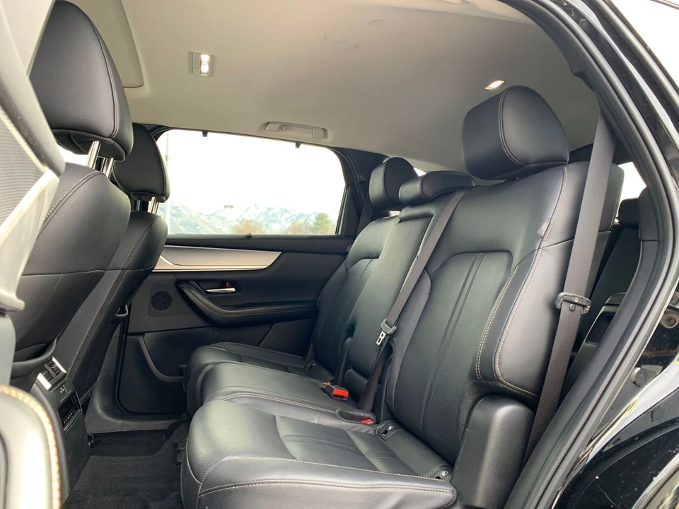 2025 Mazda CX-90 - Image 22 of 31