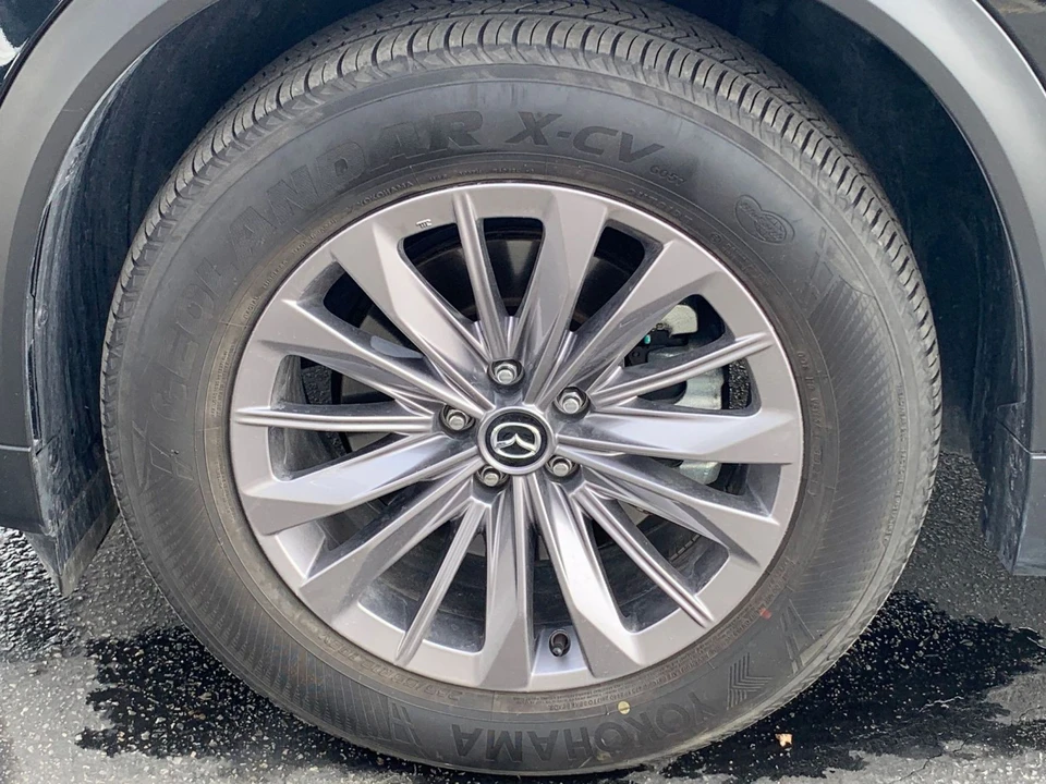2025 Mazda CX-90 - Image 28 of 31