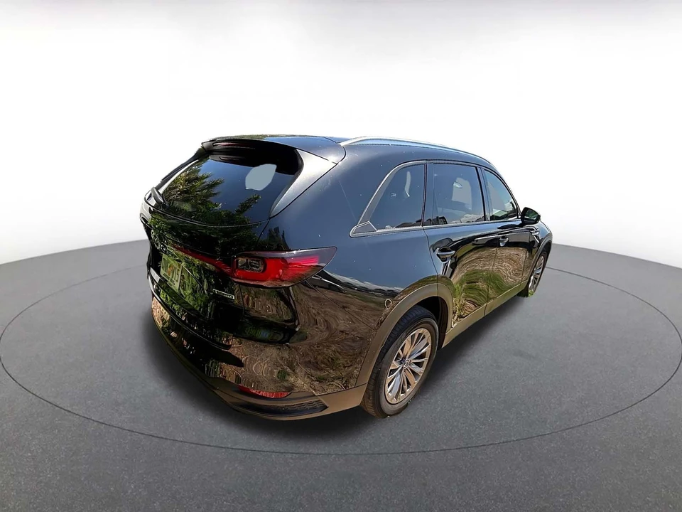 2025 Mazda CX-90 - Image 11 of 18