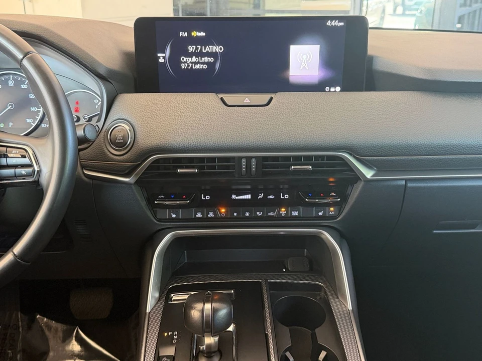 2025 Mazda CX-90 - Image 14 of 31