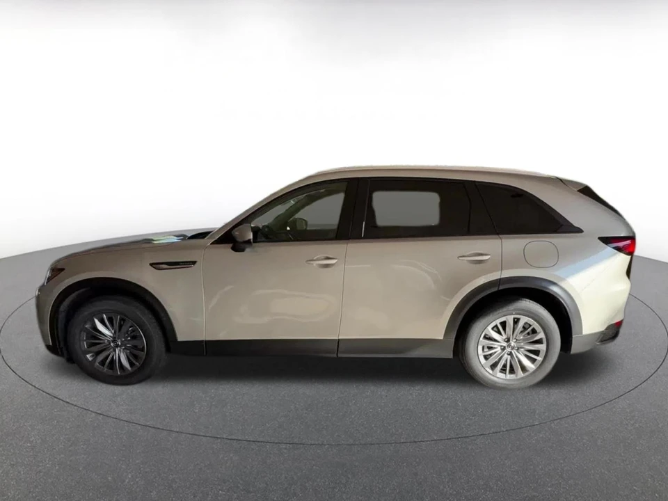 2025 Mazda CX-90 - Image 7 of 31