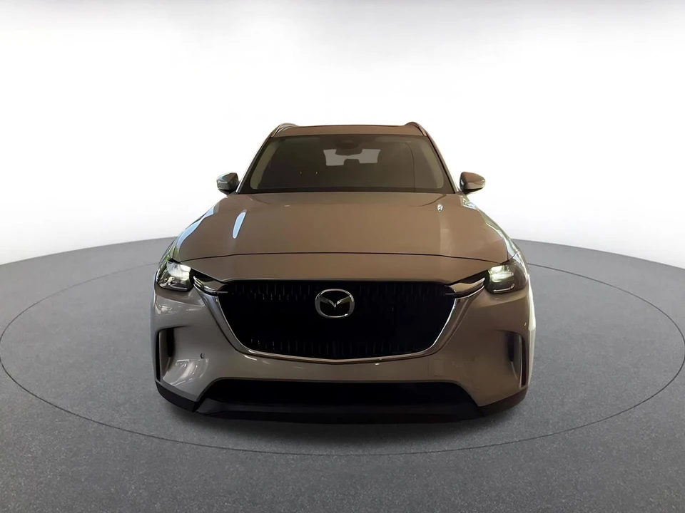 2025 Mazda CX-90 - Image 4 of 31