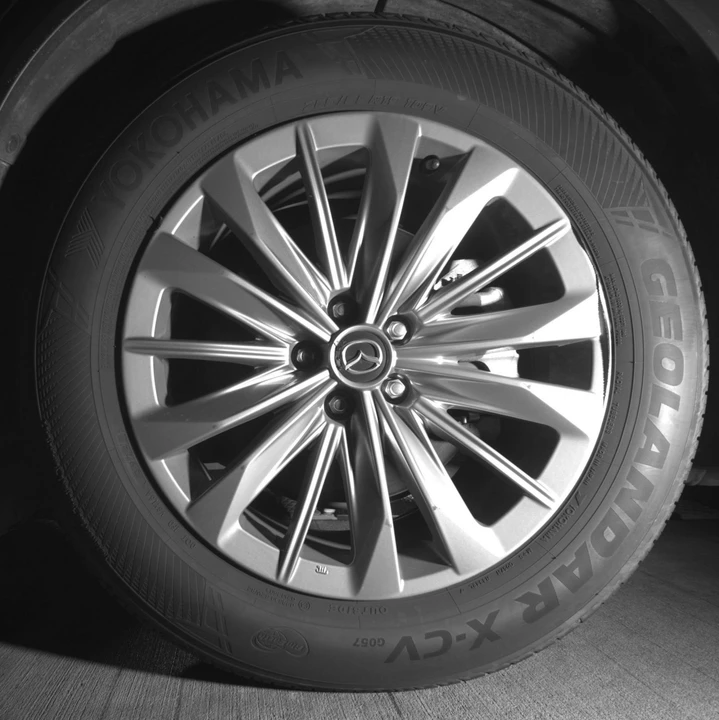 2025 Mazda CX-90 - Image 14 of 18