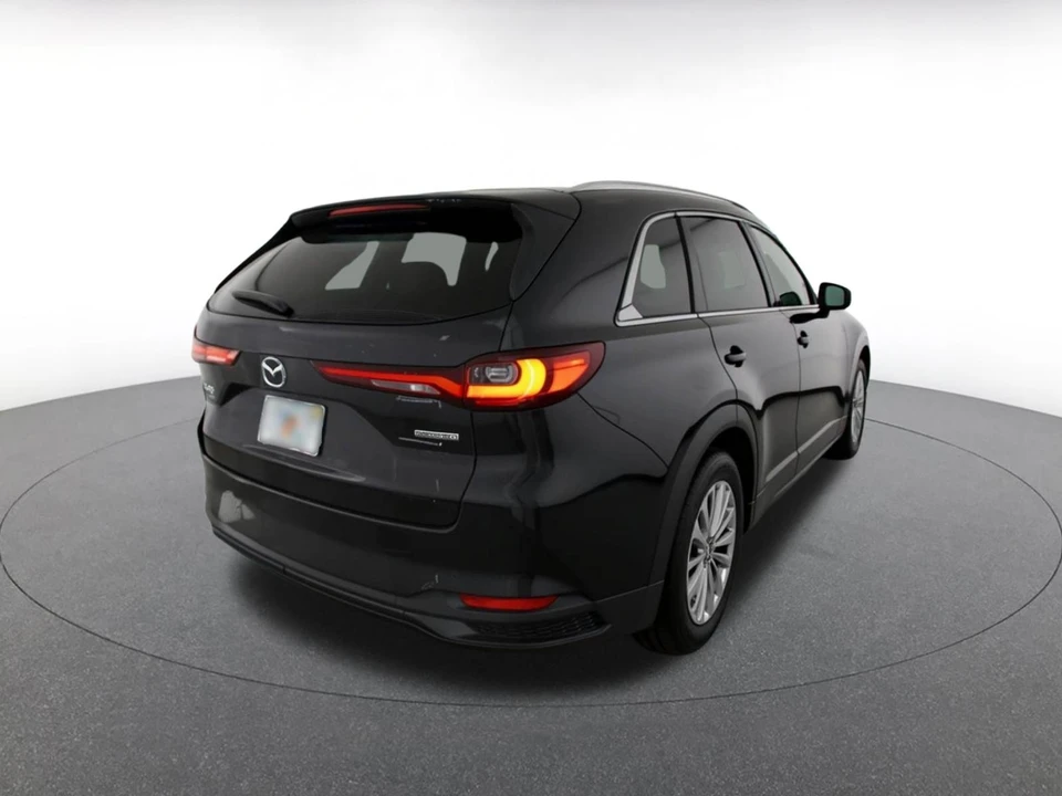 2025 Mazda CX-90 - Image 8 of 18