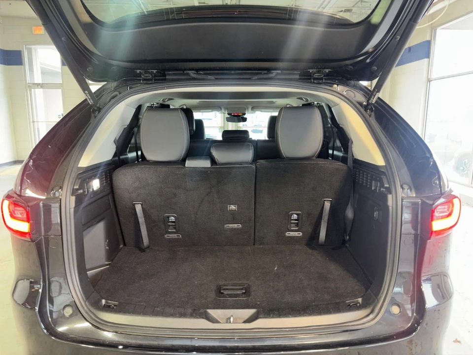 2025 Mazda CX-90 - Image 29 of 31