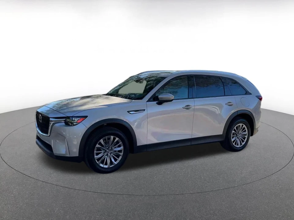 2025 Mazda CX-90 - Image 5 of 31