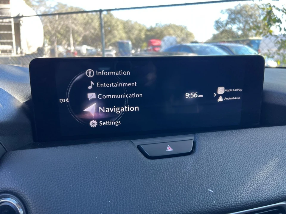 2025 Mazda CX-90 - Image 18 of 31
