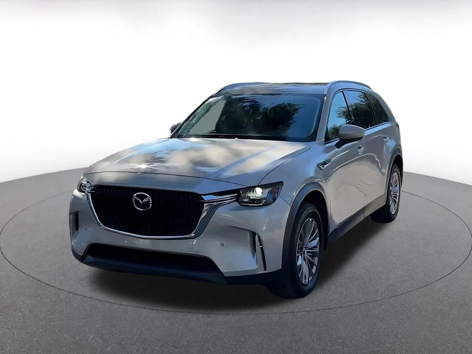 2025 Mazda CX-90 - Image 4 of 31